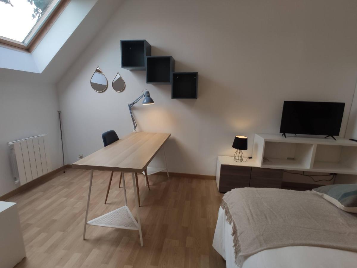 Residence Beaudelot Saint-Saulve Ngoại thất bức ảnh