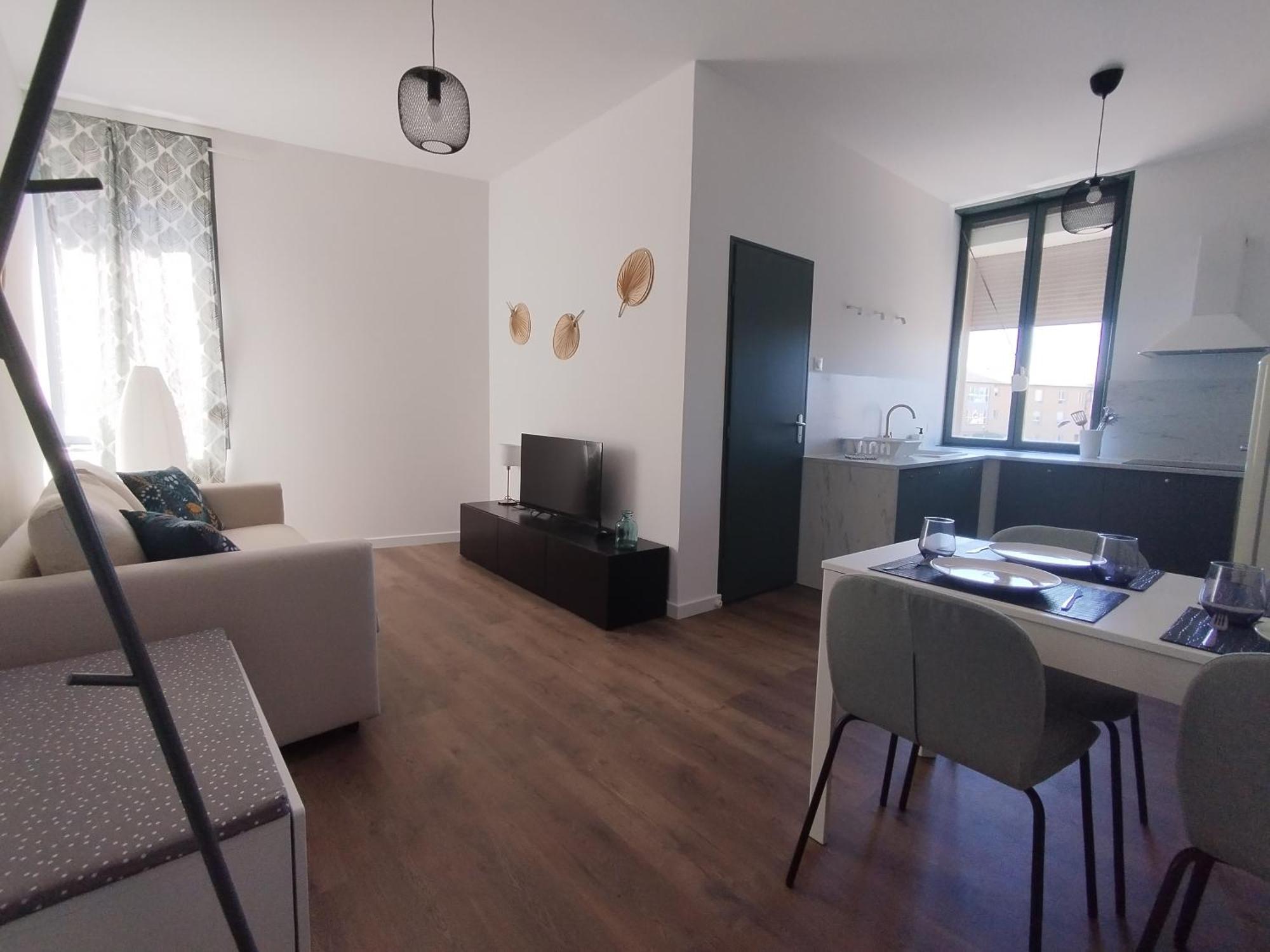 Residence Beaudelot Saint-Saulve Ngoại thất bức ảnh